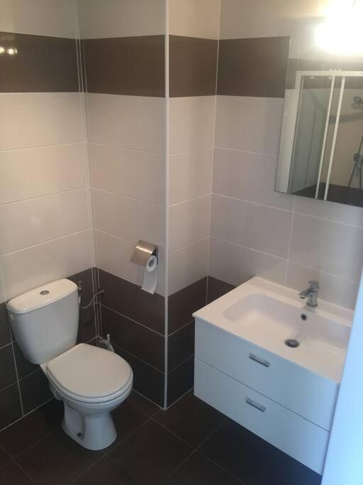 Studio Meuble. Proche Mer Et Centre Ville Νίκαια Εξωτερικό φωτογραφία